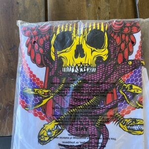 Crooks and castles T-shirt